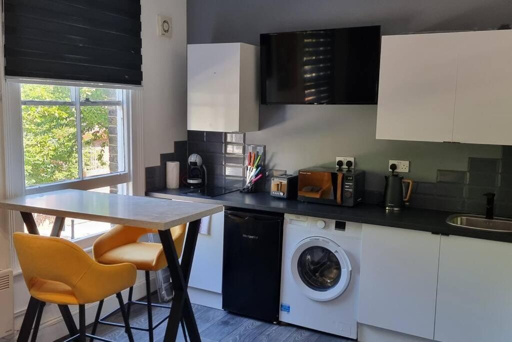 Central London Studio 1Bedroom Экстерьер фото